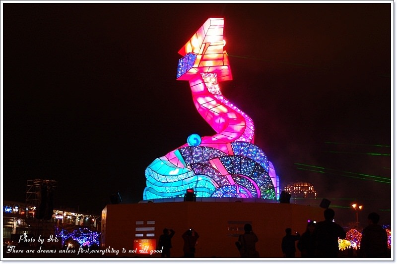 【新竹×景點】2013新竹燈會♥燈火輝煌之暖身夜拍 - 第21張圖