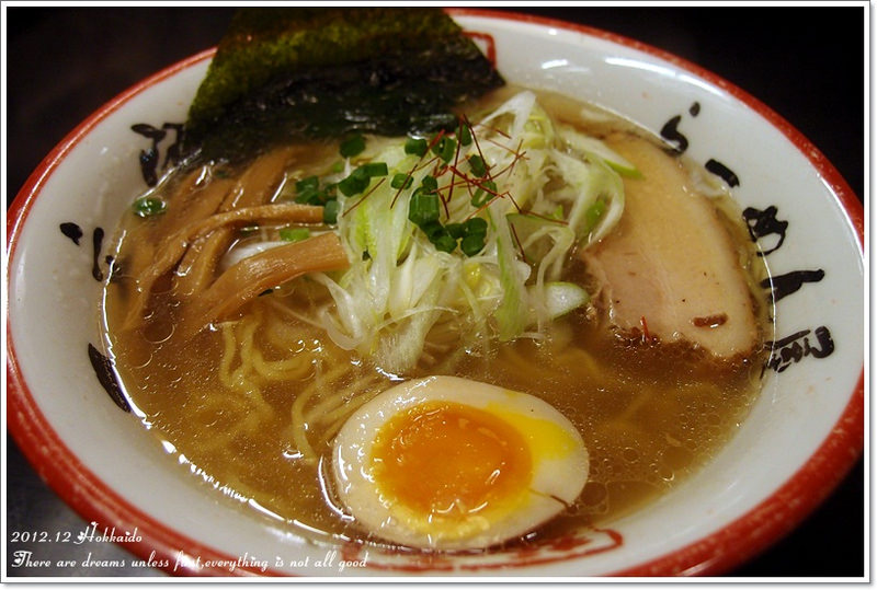 【白色聖誕節之北海道】一文字拉麵函館總本店♥來函館就是要吃鹽味拉麵 - 第1張圖
