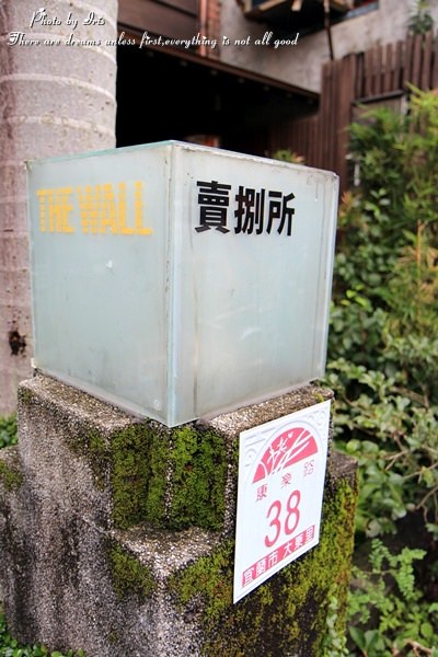 002.JPG